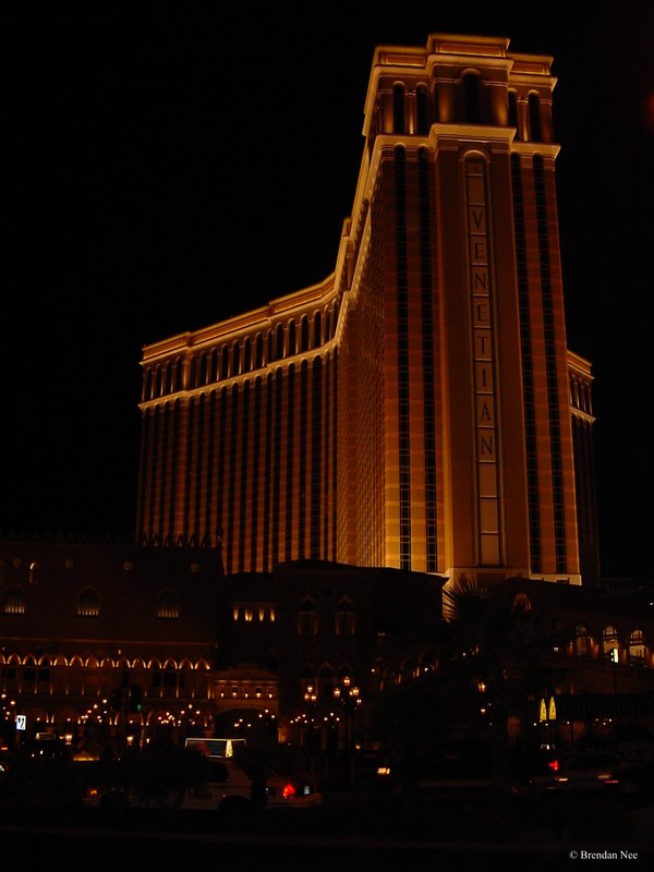 Las Vegas - Las Vegas 8-02 110